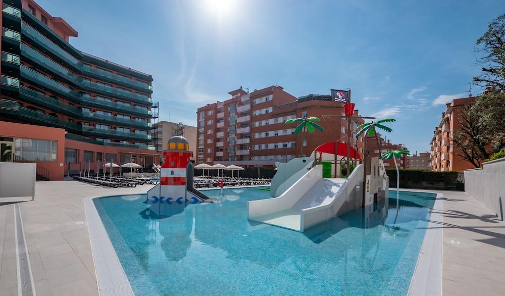 Hotel Fenals Garden