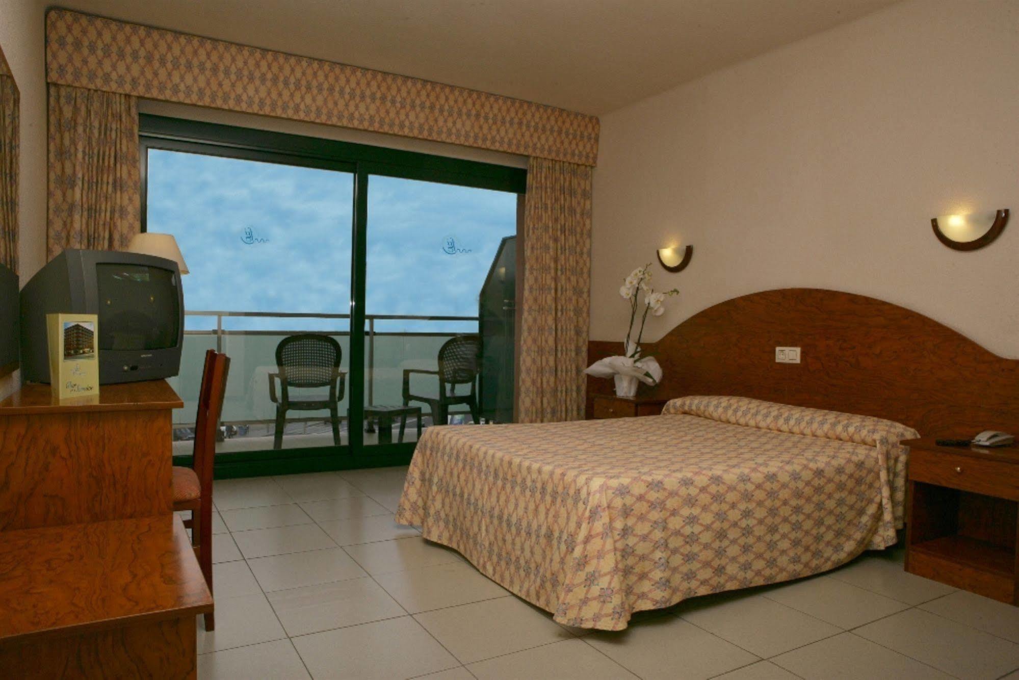 Fenals Garden Hotel 4*